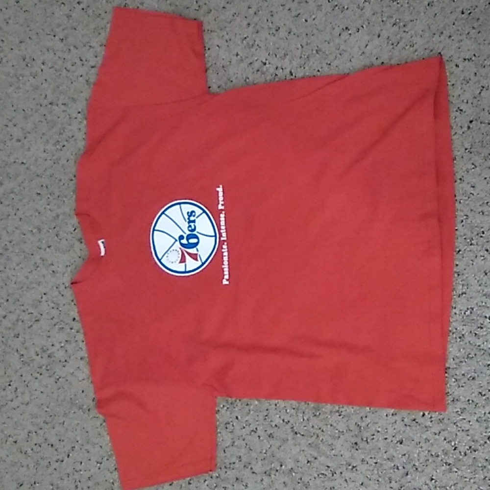 NBA Philadelphia 76ers Team Logo Graphic Print Tee Shirt Sz XLarge